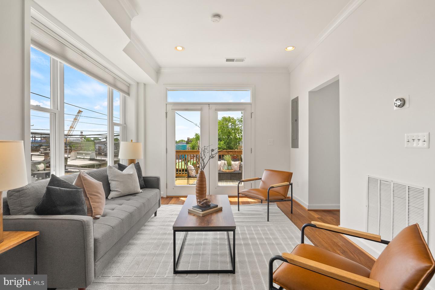 1402 DECATUR ST NW, WASHINGTON, District Of Columbia 20011, 5 Bedrooms Bedrooms, ,5 BathroomsBathrooms,Residential,For sale,1402 DECATUR ST NW,DCDC2223390 MLS # DCDC2223390