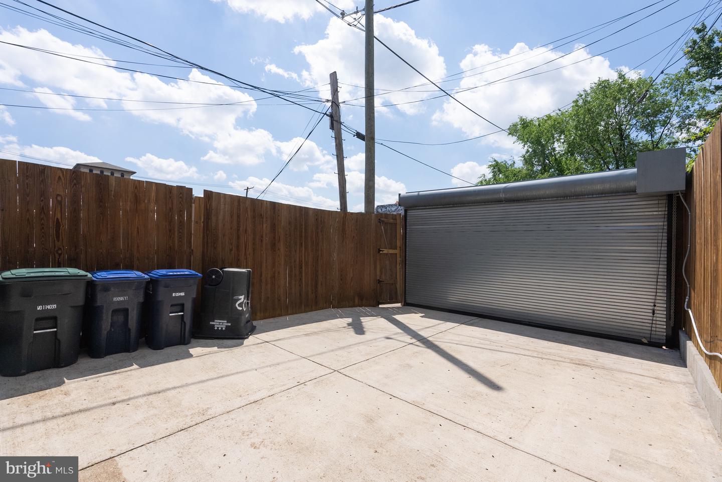 1402 DECATUR ST NW, WASHINGTON, District Of Columbia 20011, 5 Bedrooms Bedrooms, ,5 BathroomsBathrooms,Residential,For sale,1402 DECATUR ST NW,DCDC2223390 MLS # DCDC2223390