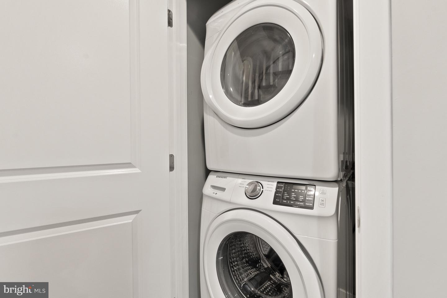 1402 DECATUR ST NW, WASHINGTON, District Of Columbia 20011, 5 Bedrooms Bedrooms, ,5 BathroomsBathrooms,Residential,For sale,1402 DECATUR ST NW,DCDC2223390 MLS # DCDC2223390