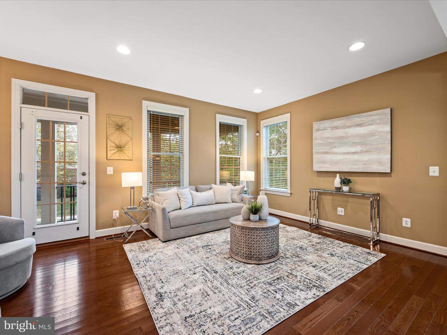 22462 DINAH PL, LEESBURG, Virginia 20175, 3 Bedrooms Bedrooms, ,3 BathroomsBathrooms,Residential,For sale,22462 DINAH PL,VALO2107680 MLS # VALO2107680