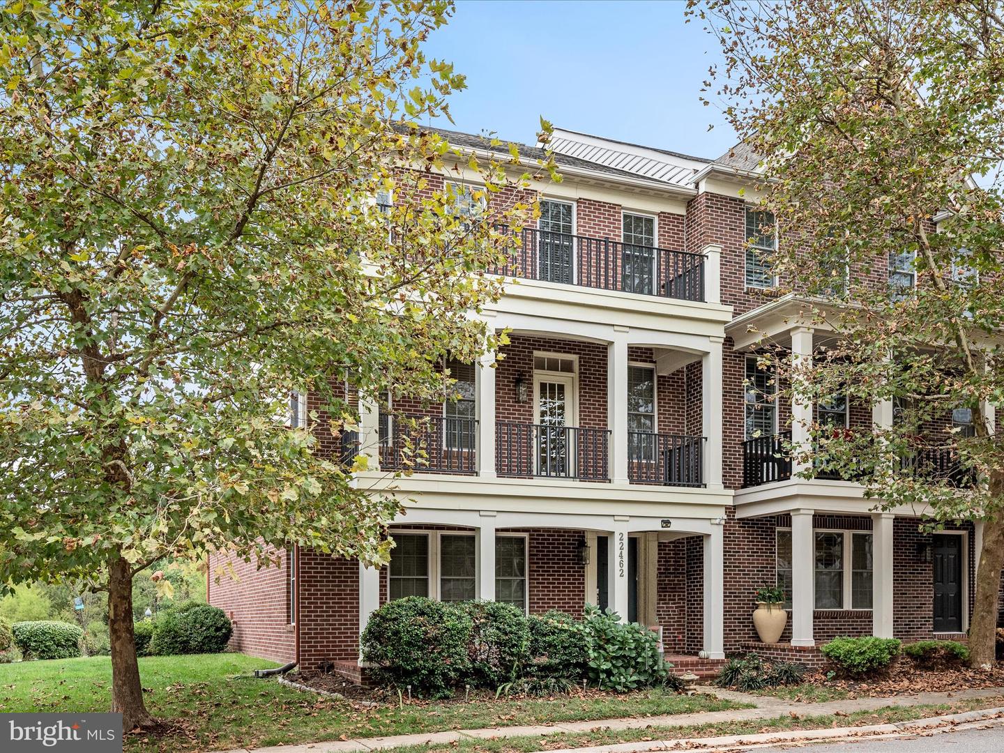 22462 DINAH PL, LEESBURG, Virginia 20175, 3 Bedrooms Bedrooms, ,3 BathroomsBathrooms,Residential,For sale,22462 DINAH PL,VALO2107680 MLS # VALO2107680