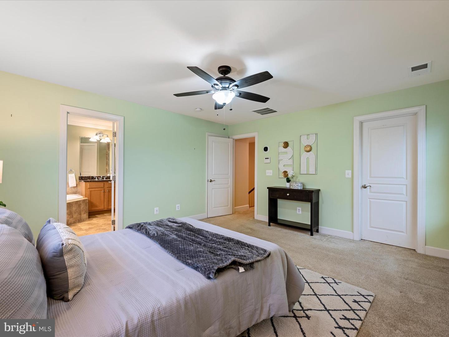 22462 DINAH PL, LEESBURG, Virginia 20175, 3 Bedrooms Bedrooms, ,3 BathroomsBathrooms,Residential,For sale,22462 DINAH PL,VALO2107680 MLS # VALO2107680