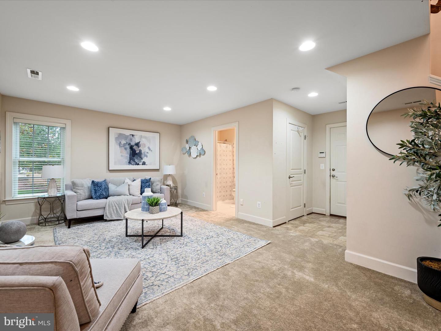 22462 DINAH PL, LEESBURG, Virginia 20175, 3 Bedrooms Bedrooms, ,3 BathroomsBathrooms,Residential,For sale,22462 DINAH PL,VALO2107680 MLS # VALO2107680