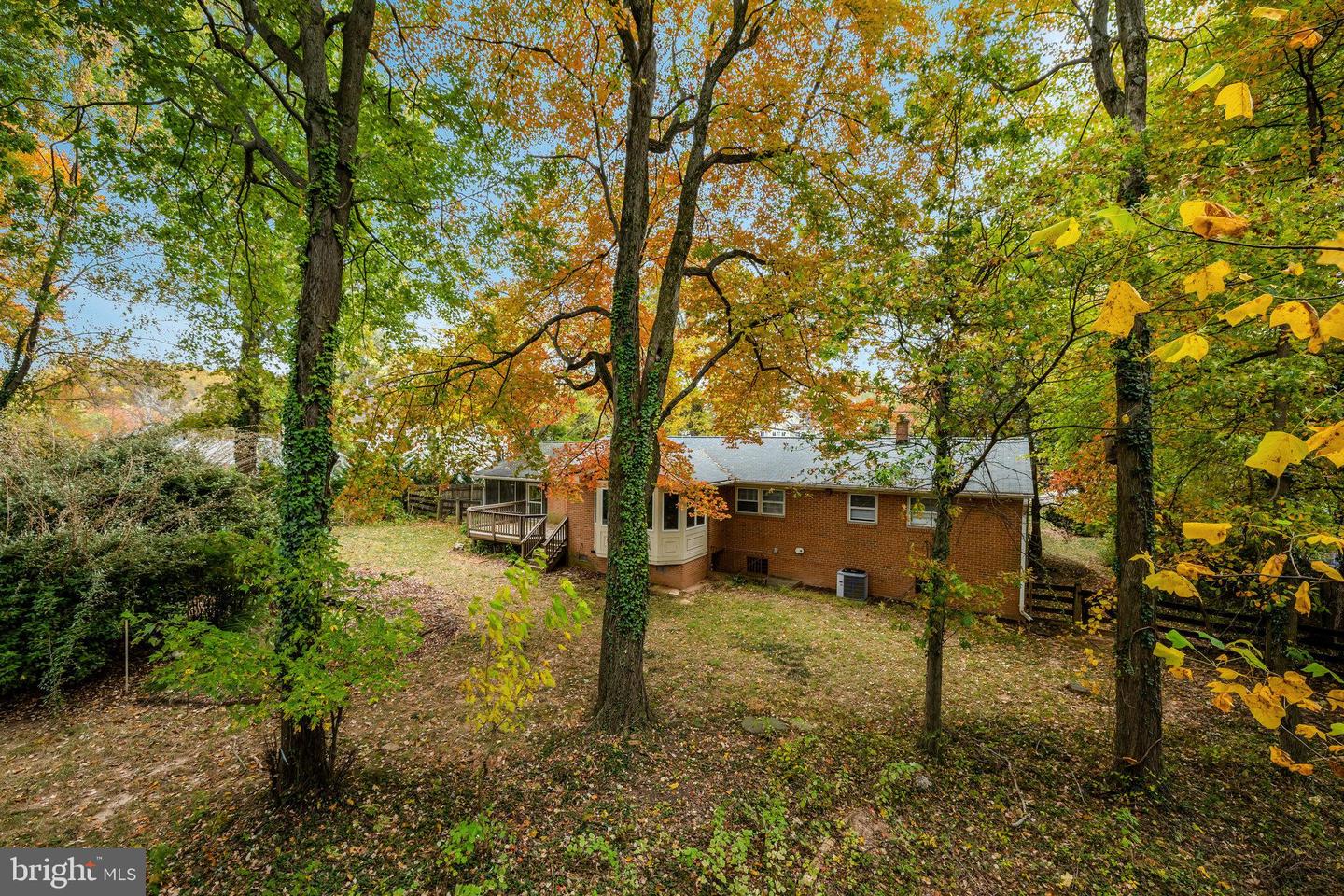 6424 DIVINE ST, MCLEAN, Virginia 22101, 4 Bedrooms Bedrooms, ,2 BathroomsBathrooms,Residential,For sale,6424 DIVINE ST,VAFX2276060 MLS # VAFX2276060 6424 DIVINE ST, MCLEAN, Virginia 22101, 4 Bedrooms Bedrooms, ,2 BathroomsBathrooms,Residential,For sale,6424 DIVINE ST,VAFX2276060 MLS # VAFX2276060