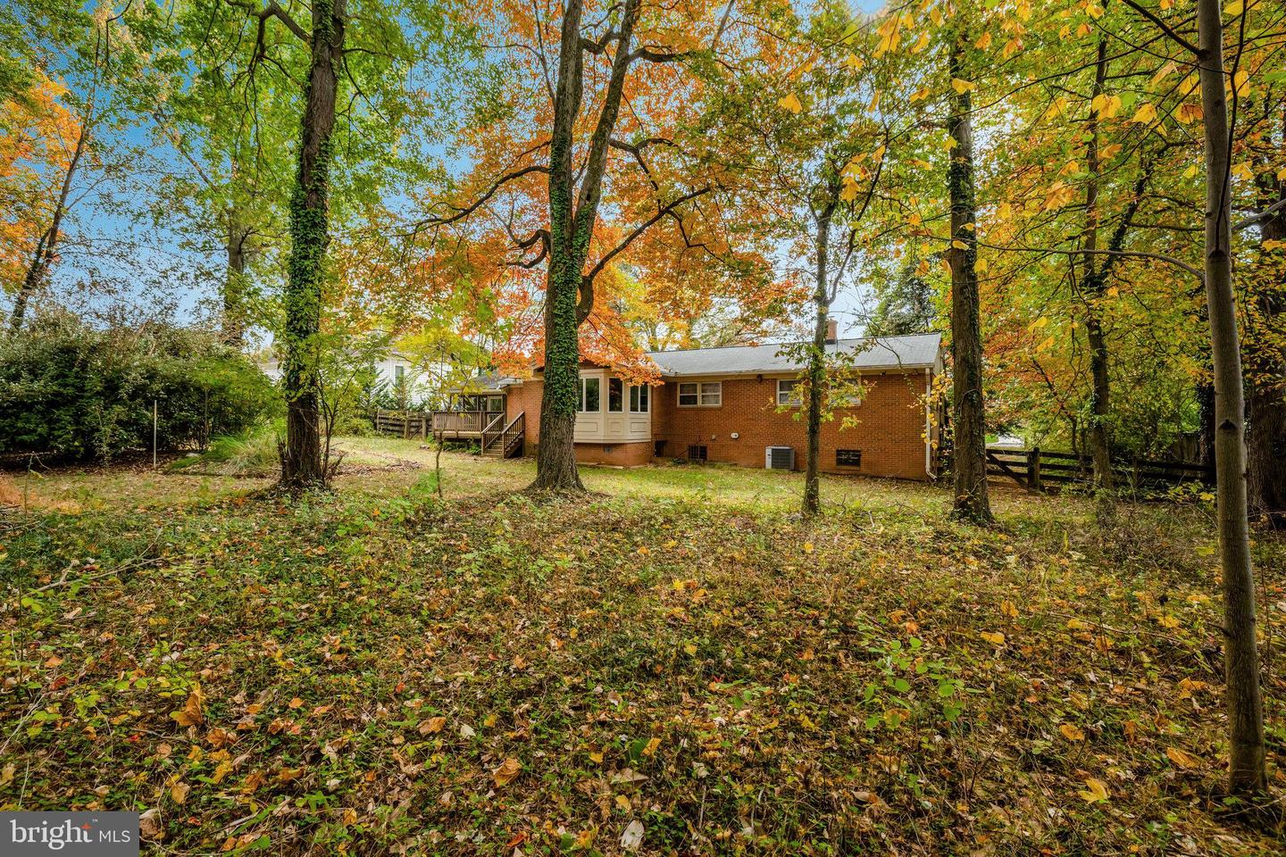 6424 DIVINE ST, MCLEAN, Virginia 22101, 4 Bedrooms Bedrooms, ,2 BathroomsBathrooms,Residential,For sale,6424 DIVINE ST,VAFX2276060 MLS # VAFX2276060 6424 DIVINE ST, MCLEAN, Virginia 22101, 4 Bedrooms Bedrooms, ,2 BathroomsBathrooms,Residential,For sale,6424 DIVINE ST,VAFX2276060 MLS # VAFX2276060