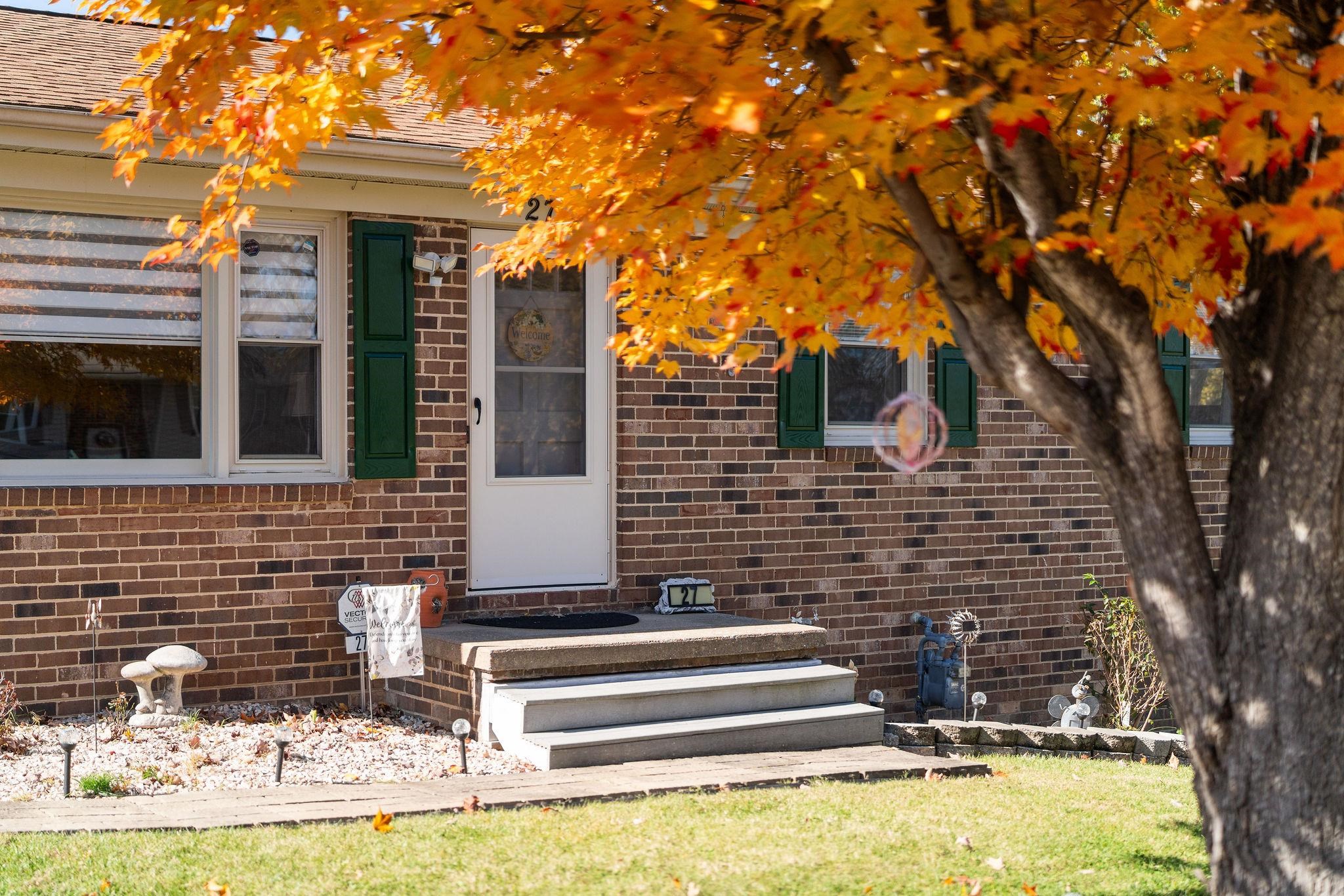 27 BINGHAM ST, VERONA, Virginia 24482, 3 Bedrooms Bedrooms, ,2 BathroomsBathrooms,Residential,27 BINGHAM ST,670705 MLS # 670705 27 BINGHAM ST, VERONA, Virginia 24482, 3 Bedrooms Bedrooms, ,2 BathroomsBathrooms,Residential,27 BINGHAM ST,670705 MLS # 670705