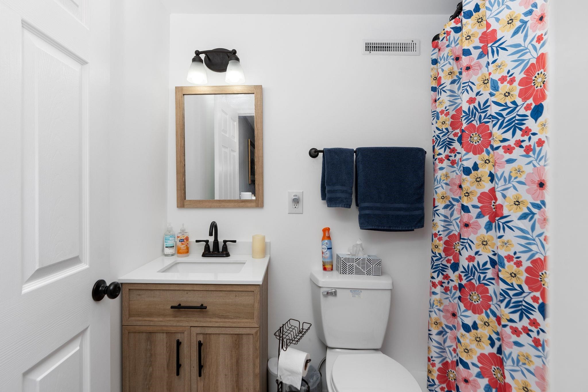 27 BINGHAM ST, VERONA, Virginia 24482, 3 Bedrooms Bedrooms, ,2 BathroomsBathrooms,Residential,27 BINGHAM ST,670705 MLS # 670705 27 BINGHAM ST, VERONA, Virginia 24482, 3 Bedrooms Bedrooms, ,2 BathroomsBathrooms,Residential,27 BINGHAM ST,670705 MLS # 670705