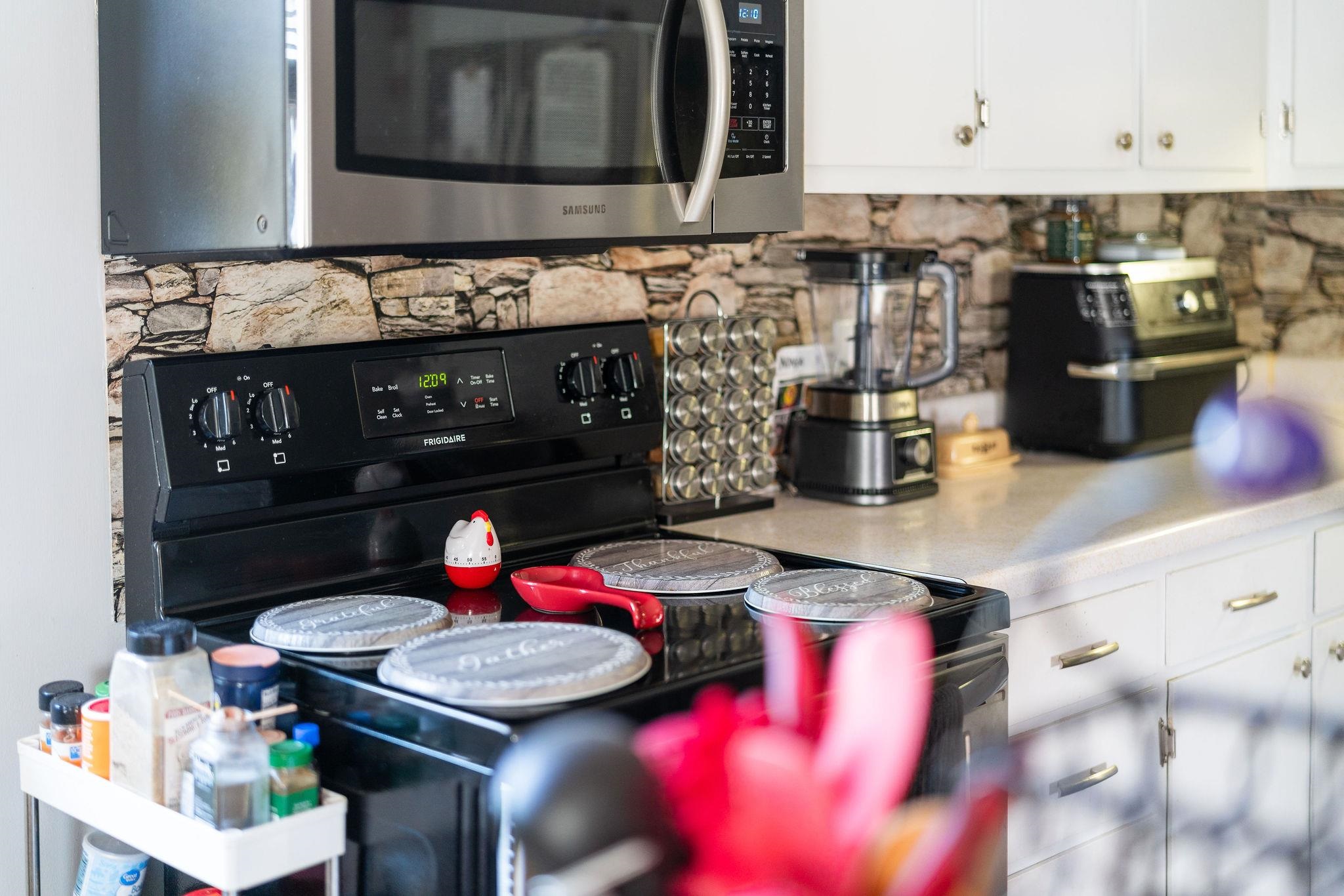 27 BINGHAM ST, VERONA, Virginia 24482, 3 Bedrooms Bedrooms, ,2 BathroomsBathrooms,Residential,27 BINGHAM ST,670705 MLS # 670705 27 BINGHAM ST, VERONA, Virginia 24482, 3 Bedrooms Bedrooms, ,2 BathroomsBathrooms,Residential,27 BINGHAM ST,670705 MLS # 670705