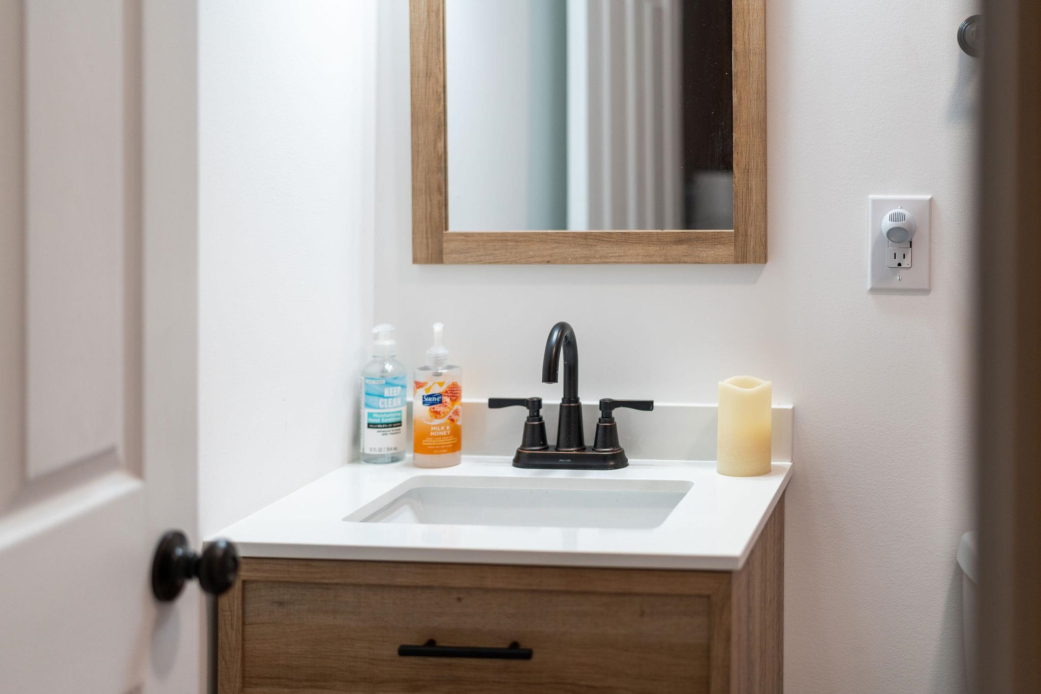 27 BINGHAM ST, VERONA, Virginia 24482, 3 Bedrooms Bedrooms, ,2 BathroomsBathrooms,Residential,27 BINGHAM ST,670705 MLS # 670705 27 BINGHAM ST, VERONA, Virginia 24482, 3 Bedrooms Bedrooms, ,2 BathroomsBathrooms,Residential,27 BINGHAM ST,670705 MLS # 670705