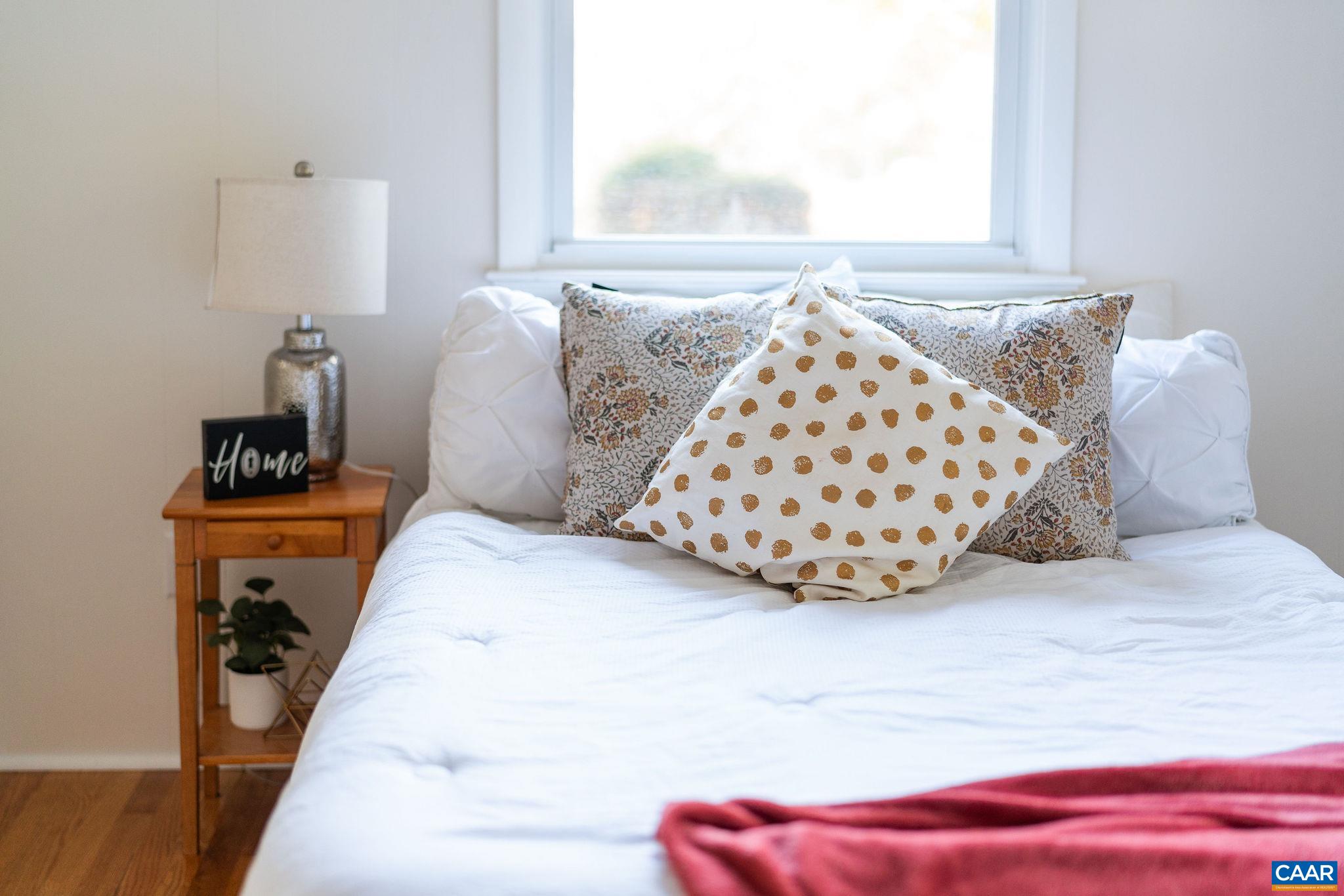 2418 W BEVERLEY ST, STAUNTON, Virginia 24401, 3 Bedrooms Bedrooms, ,1 BathroomBathrooms,Residential,2418 W BEVERLEY ST,670712 MLS # 670712