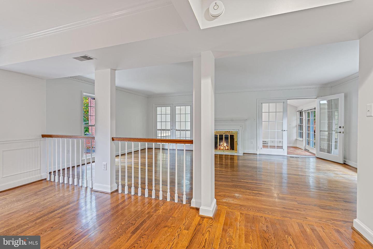 2424 S QUEEN ST, ARLINGTON, Virginia 22202, 4 Bedrooms Bedrooms, ,3 BathroomsBathrooms,Residential,For sale,2424 S QUEEN ST,VAAR2061926 MLS # VAAR2061926 2424 S QUEEN ST, ARLINGTON, Virginia 22202, 4 Bedrooms Bedrooms, ,3 BathroomsBathrooms,Residential,For sale,2424 S QUEEN ST,VAAR2061926 MLS # VAAR2061926