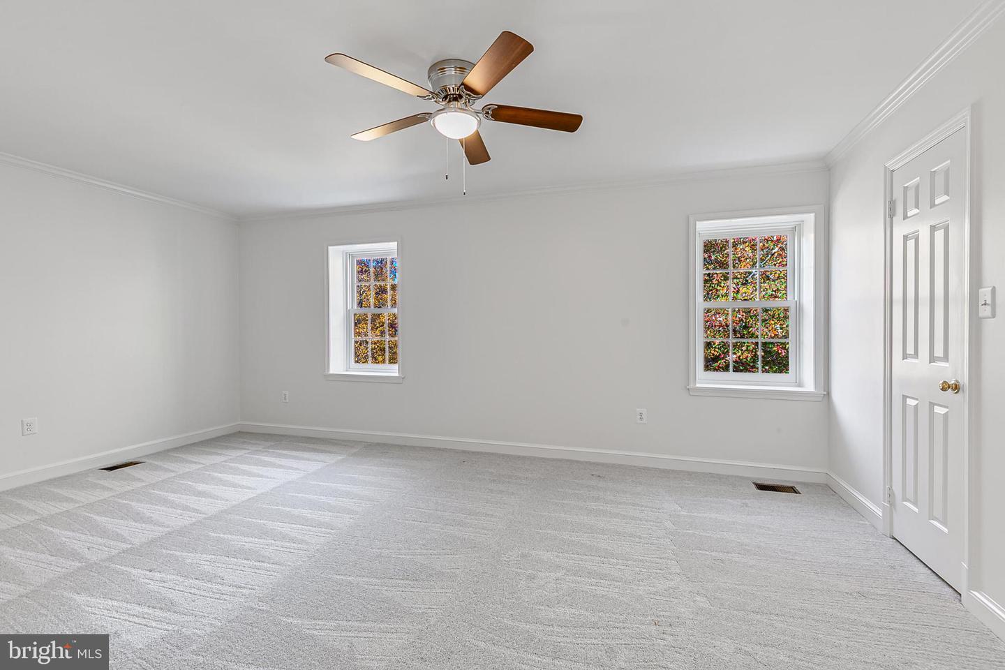 2424 S QUEEN ST, ARLINGTON, Virginia 22202, 4 Bedrooms Bedrooms, ,3 BathroomsBathrooms,Residential,For sale,2424 S QUEEN ST,VAAR2061926 MLS # VAAR2061926 2424 S QUEEN ST, ARLINGTON, Virginia 22202, 4 Bedrooms Bedrooms, ,3 BathroomsBathrooms,Residential,For sale,2424 S QUEEN ST,VAAR2061926 MLS # VAAR2061926