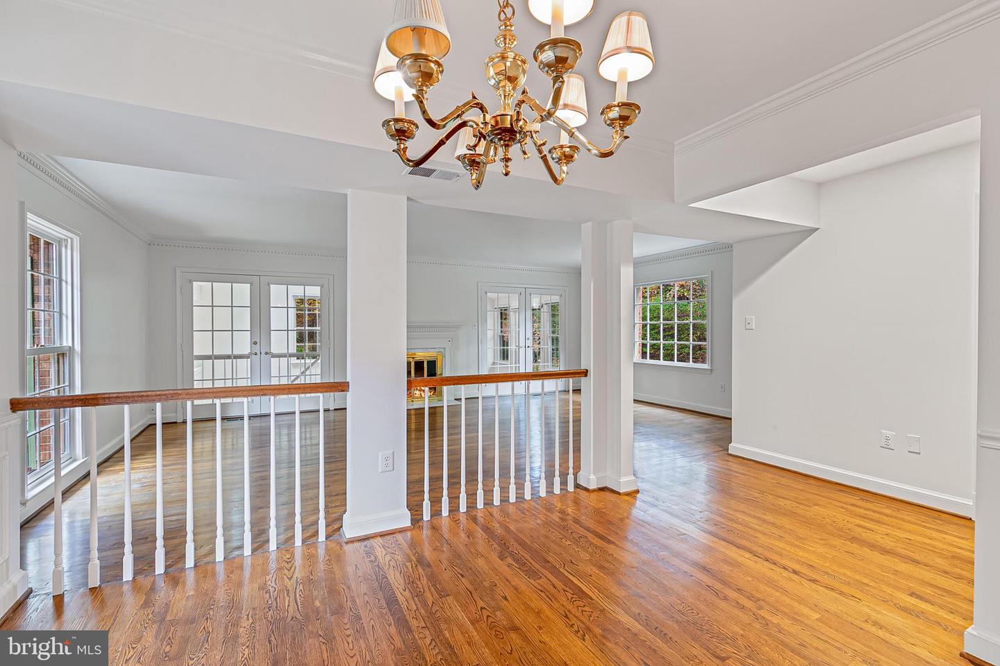 2424 S QUEEN ST, ARLINGTON, Virginia 22202, 4 Bedrooms Bedrooms, ,3 BathroomsBathrooms,Residential,For sale,2424 S QUEEN ST,VAAR2061926 MLS # VAAR2061926 2424 S QUEEN ST, ARLINGTON, Virginia 22202, 4 Bedrooms Bedrooms, ,3 BathroomsBathrooms,Residential,For sale,2424 S QUEEN ST,VAAR2061926 MLS # VAAR2061926