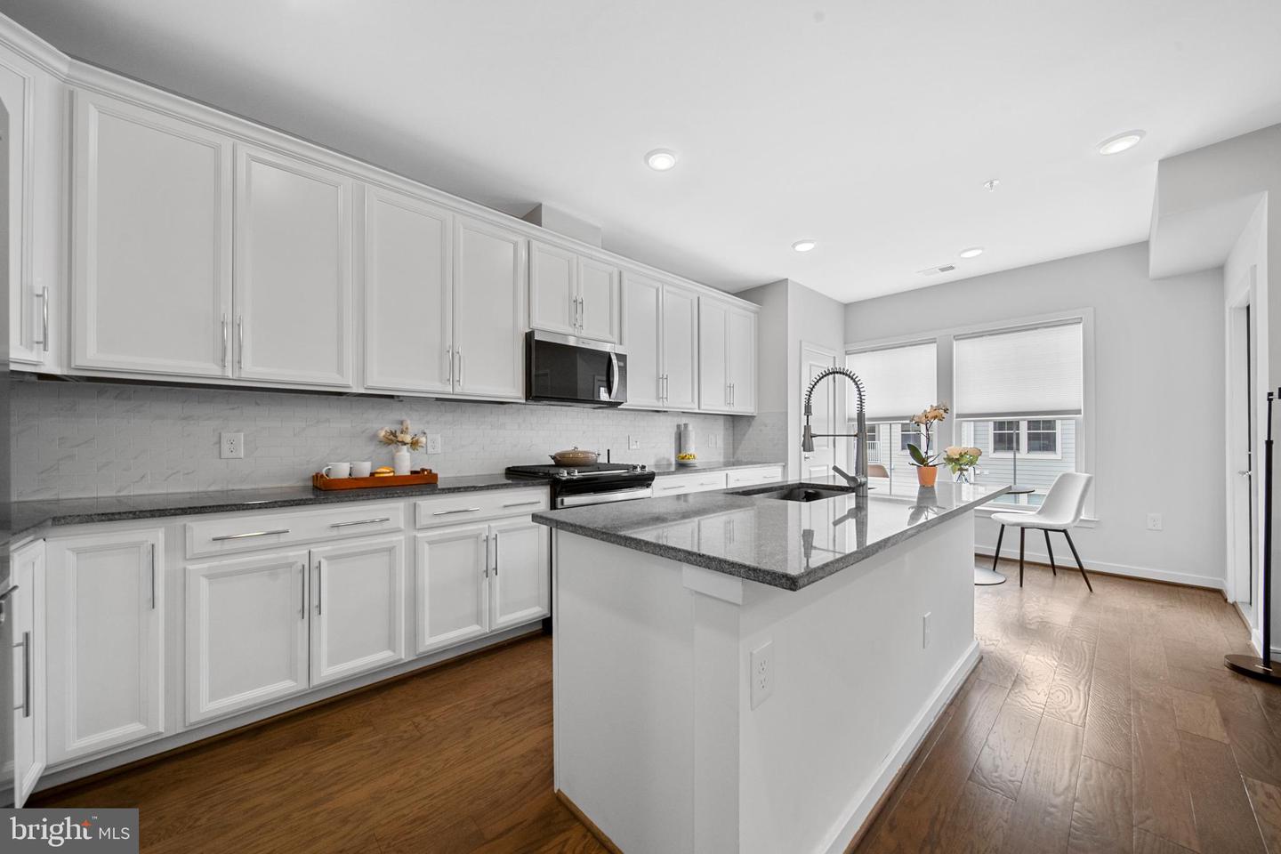 10719 VIOGNIER TER, FAIRFAX, Virginia 22032, 3 Bedrooms Bedrooms, ,2 BathroomsBathrooms,Residential,For sale,10719 VIOGNIER TER,VAFX2273014 MLS # VAFX2273014 10719 VIOGNIER TER, FAIRFAX, Virginia 22032, 3 Bedrooms Bedrooms, ,2 BathroomsBathrooms,Residential,For sale,10719 VIOGNIER TER,VAFX2273014 MLS # VAFX2273014