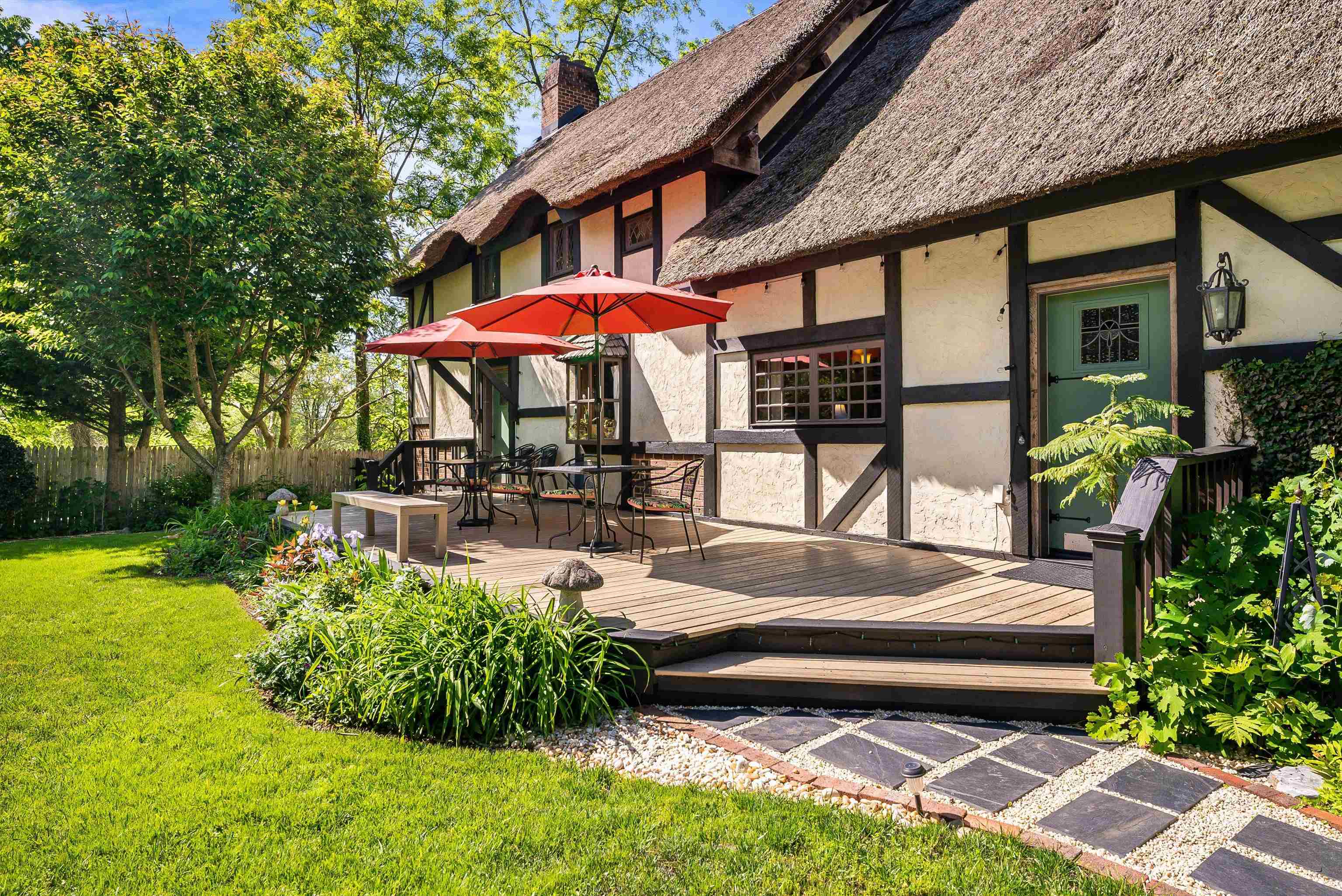 950 W BEVERLEY ST, STAUNTON, Virginia 24401, ,Commercial,950 W BEVERLEY ST,664509 MLS # 664509 950 W BEVERLEY ST, STAUNTON, Virginia 24401, ,Commercial,950 W BEVERLEY ST,664509 MLS # 664509