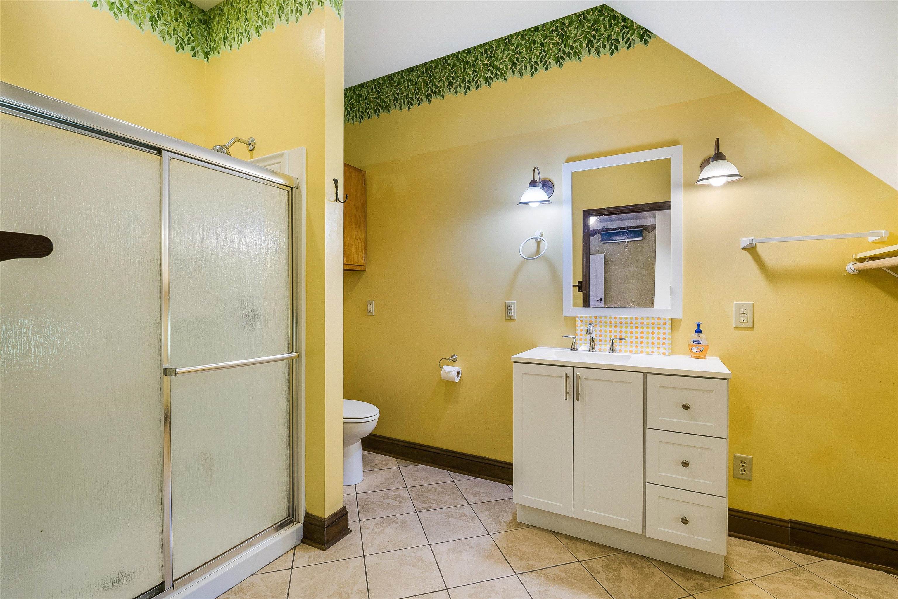 950 W BEVERLEY ST, STAUNTON, Virginia 24401, ,Commercial,950 W BEVERLEY ST,664509 MLS # 664509 950 W BEVERLEY ST, STAUNTON, Virginia 24401, ,Commercial,950 W BEVERLEY ST,664509 MLS # 664509