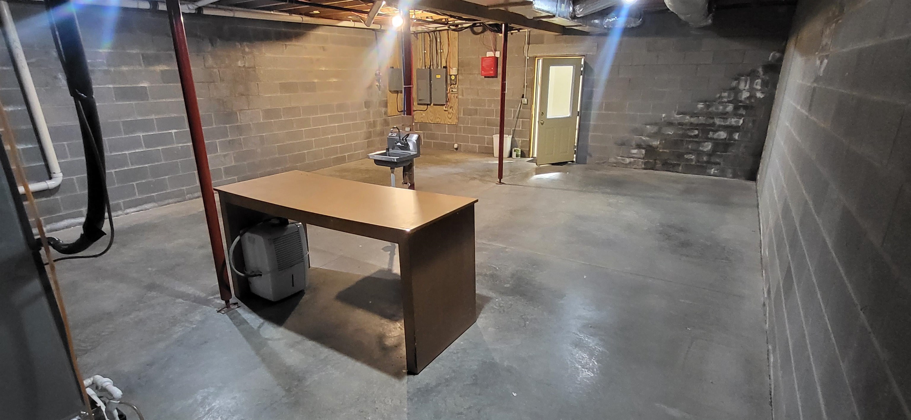 950 W BEVERLEY ST, STAUNTON, Virginia 24401, ,Commercial,950 W BEVERLEY ST,664509 MLS # 664509 950 W BEVERLEY ST, STAUNTON, Virginia 24401, ,Commercial,950 W BEVERLEY ST,664509 MLS # 664509