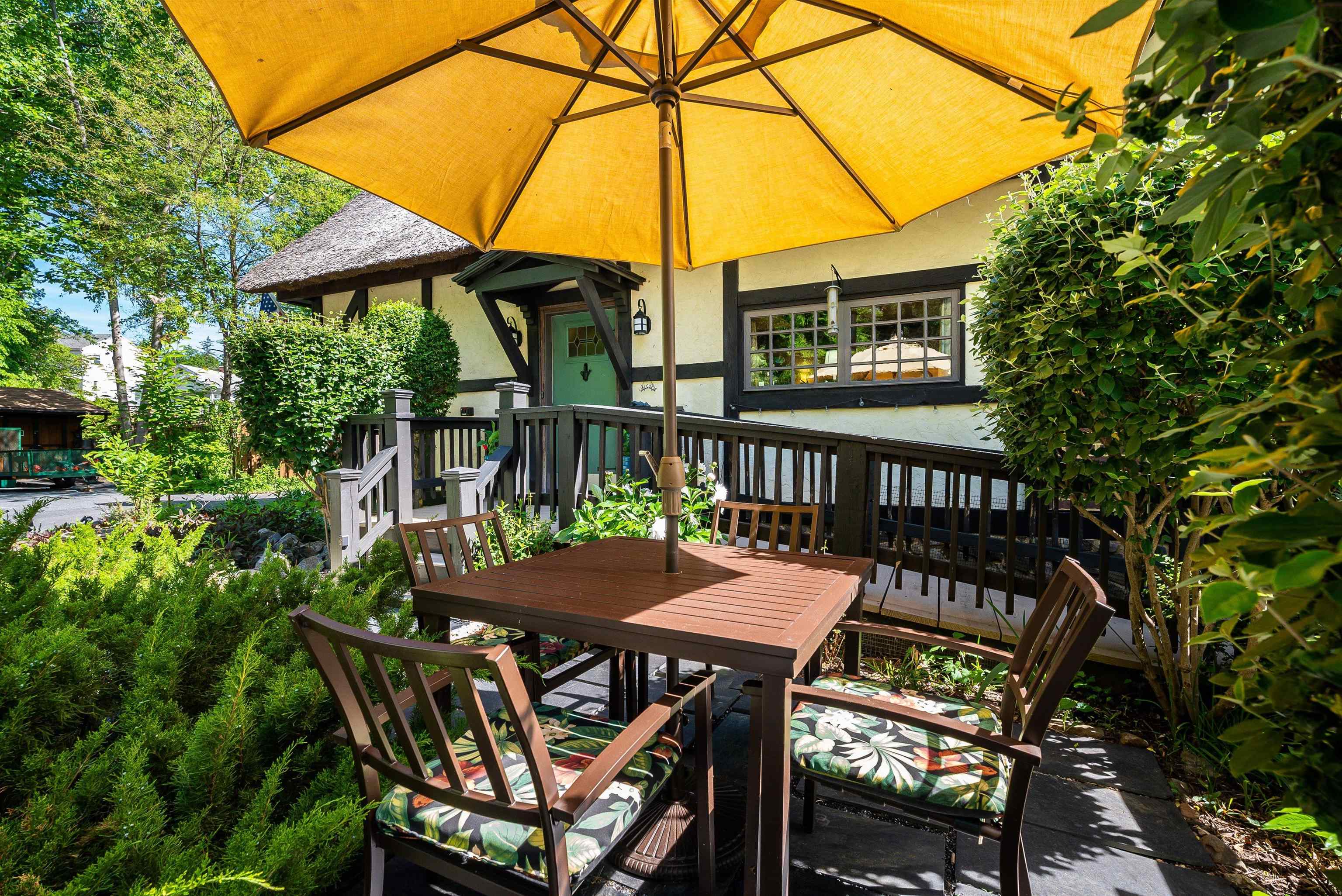 950 W BEVERLEY ST, STAUNTON, Virginia 24401, ,Commercial,950 W BEVERLEY ST,664509 MLS # 664509 950 W BEVERLEY ST, STAUNTON, Virginia 24401, ,Commercial,950 W BEVERLEY ST,664509 MLS # 664509