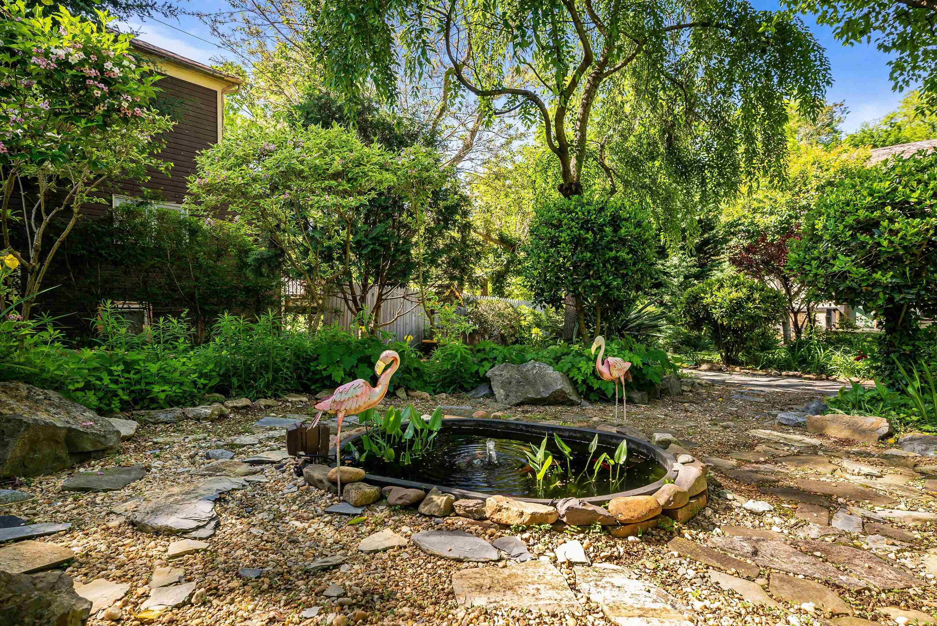 950 W BEVERLEY ST, STAUNTON, Virginia 24401, ,Commercial,950 W BEVERLEY ST,664509 MLS # 664509 950 W BEVERLEY ST, STAUNTON, Virginia 24401, ,Commercial,950 W BEVERLEY ST,664509 MLS # 664509