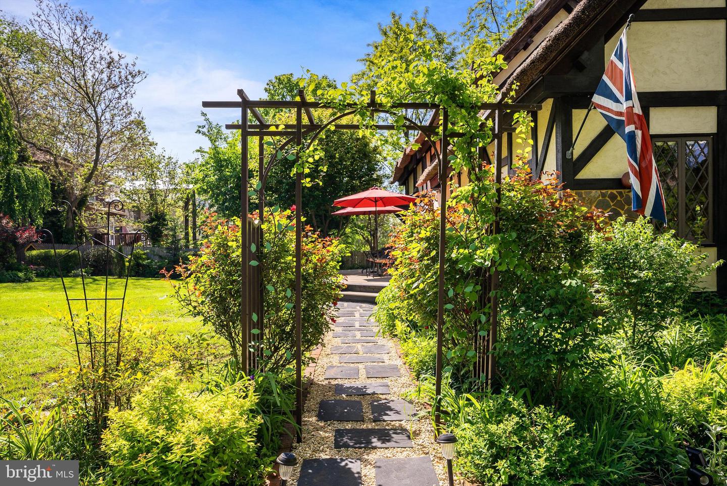 950 W BEVERLEY ST, STAUNTON, Virginia 24401, ,Land,For sale,950 W BEVERLEY ST,VASC2000656 MLS # VASC2000656