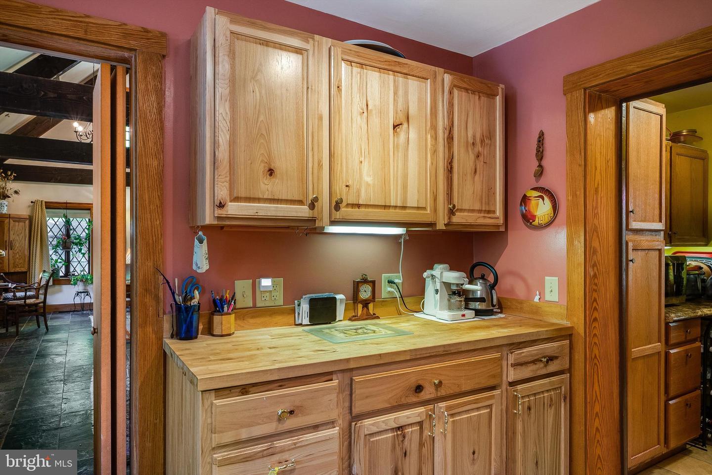 950 W BEVERLEY ST, STAUNTON, Virginia 24401, ,Land,For sale,950 W BEVERLEY ST,VASC2000656 MLS # VASC2000656