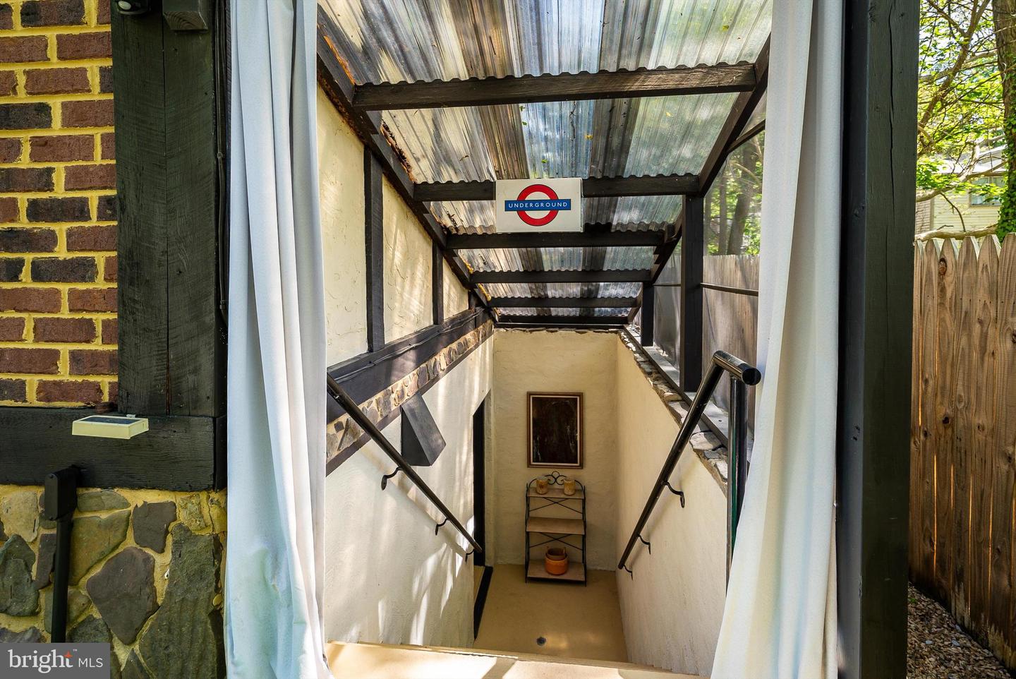 950 W BEVERLEY ST, STAUNTON, Virginia 24401, ,Land,For sale,950 W BEVERLEY ST,VASC2000656 MLS # VASC2000656