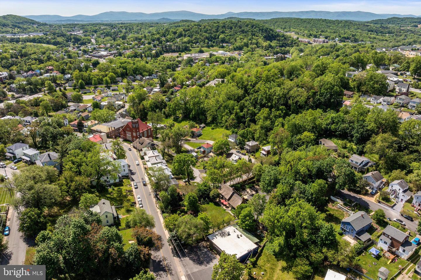 950 W BEVERLEY ST, STAUNTON, Virginia 24401, ,Land,For sale,950 W BEVERLEY ST,VASC2000656 MLS # VASC2000656