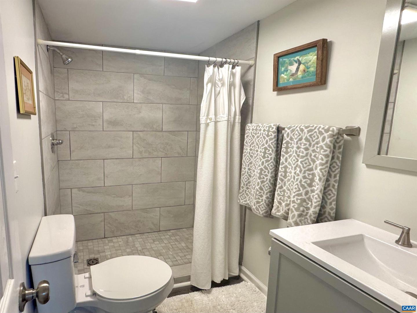 419 QUARRY RD, CHARLOTTESVILLE, Virginia 22902, 2 Bedrooms Bedrooms, ,1 BathroomBathrooms,Residential,For sale,419 QUARRY RD,662818 MLS # 662818 419 QUARRY RD, CHARLOTTESVILLE, Virginia 22902, 2 Bedrooms Bedrooms, ,1 BathroomBathrooms,Residential,For sale,419 QUARRY RD,662818 MLS # 662818