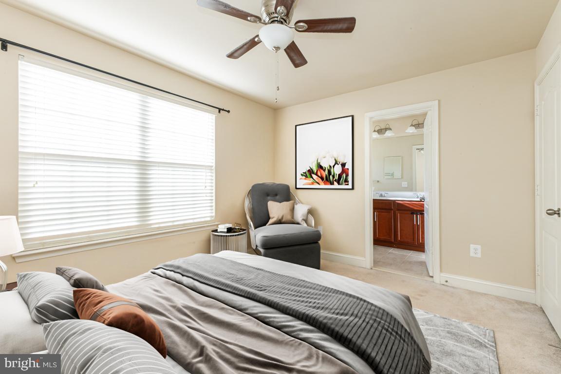 4511 POTOMAC HIGHLANDS CIR, TRIANGLE, Virginia 22172, 3 Bedrooms Bedrooms, ,2 BathroomsBathrooms,Residential,For sale,4511 POTOMAC HIGHLANDS CIR,VAPW2094774 MLS # VAPW2094774