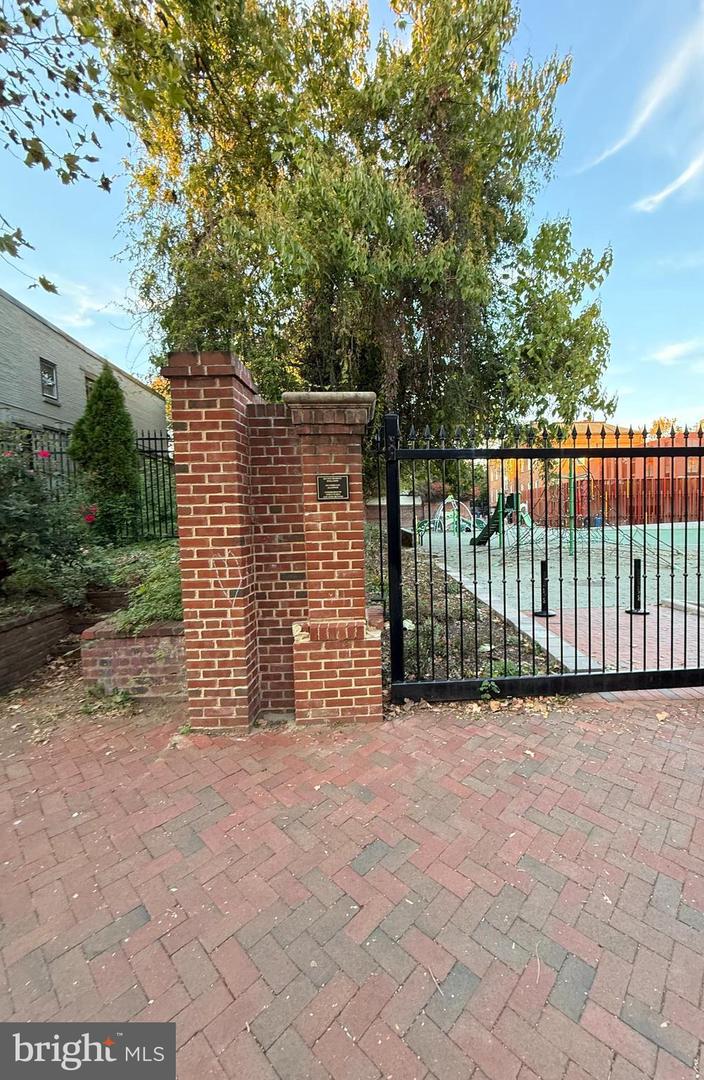 3245 O ST NW, WASHINGTON, District Of Columbia 20007, ,Land,For sale,3245 O ST NW,DCDC2229918 MLS # DCDC2229918