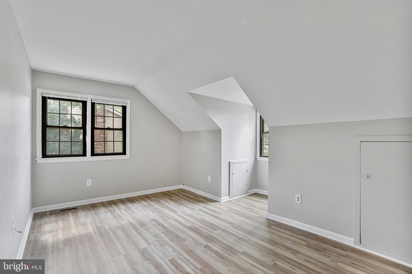 719 PALMER DR, HERNDON, Virginia 20170, 4 Bedrooms Bedrooms, ,3 BathroomsBathrooms,Residential,For sale,719 PALMER DR,VAFX2258660 MLS # VAFX2258660