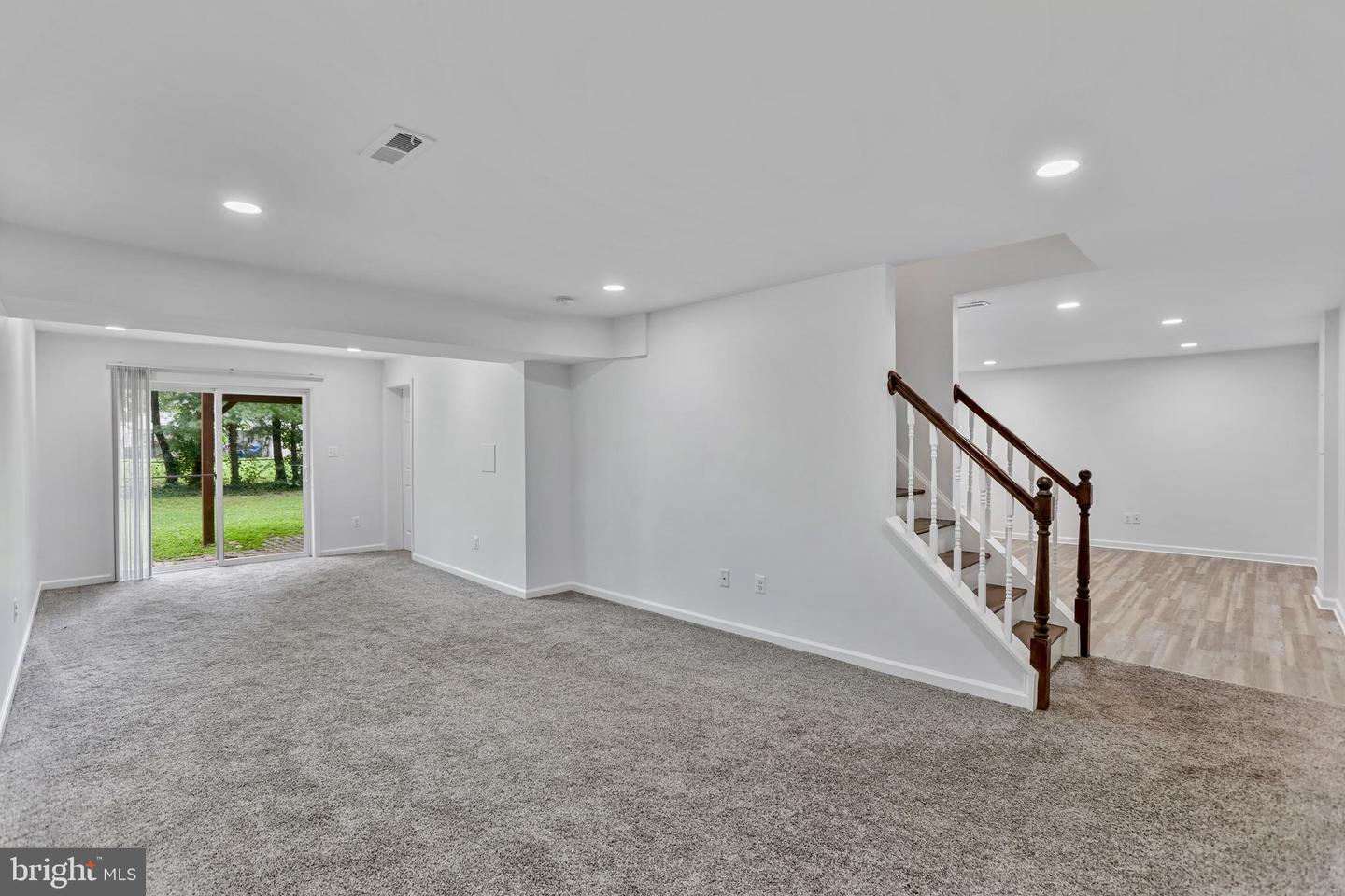 719 PALMER DR, HERNDON, Virginia 20170, 4 Bedrooms Bedrooms, ,3 BathroomsBathrooms,Residential,For sale,719 PALMER DR,VAFX2258660 MLS # VAFX2258660