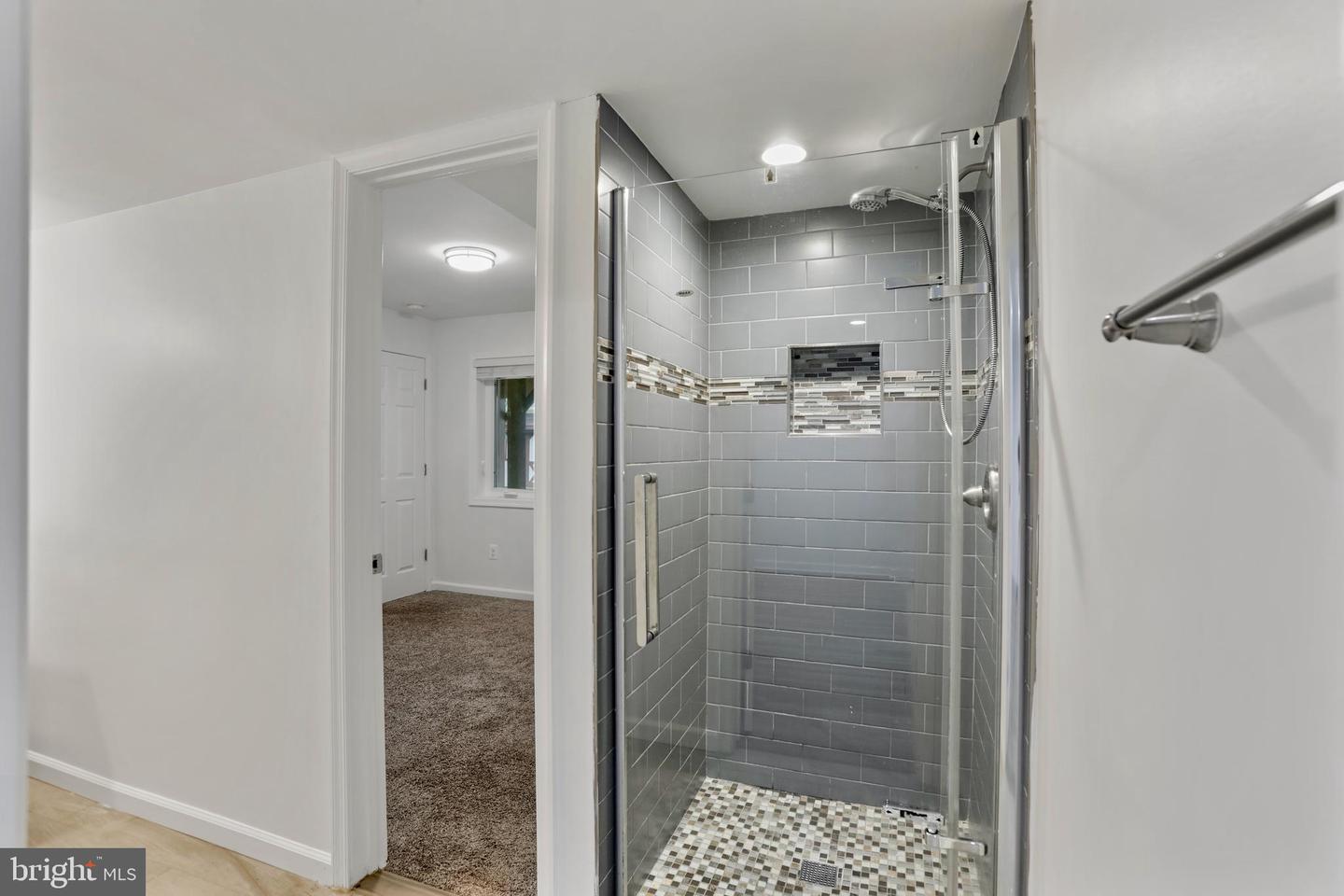 719 PALMER DR, HERNDON, Virginia 20170, 4 Bedrooms Bedrooms, ,3 BathroomsBathrooms,Residential,For sale,719 PALMER DR,VAFX2258660 MLS # VAFX2258660