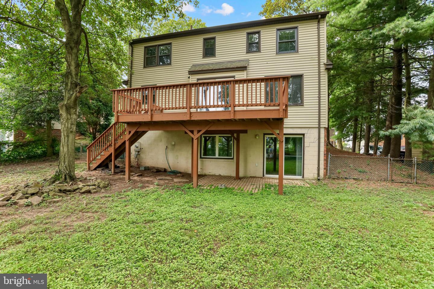 719 PALMER DR, HERNDON, Virginia 20170, 4 Bedrooms Bedrooms, ,3 BathroomsBathrooms,Residential,For sale,719 PALMER DR,VAFX2258660 MLS # VAFX2258660