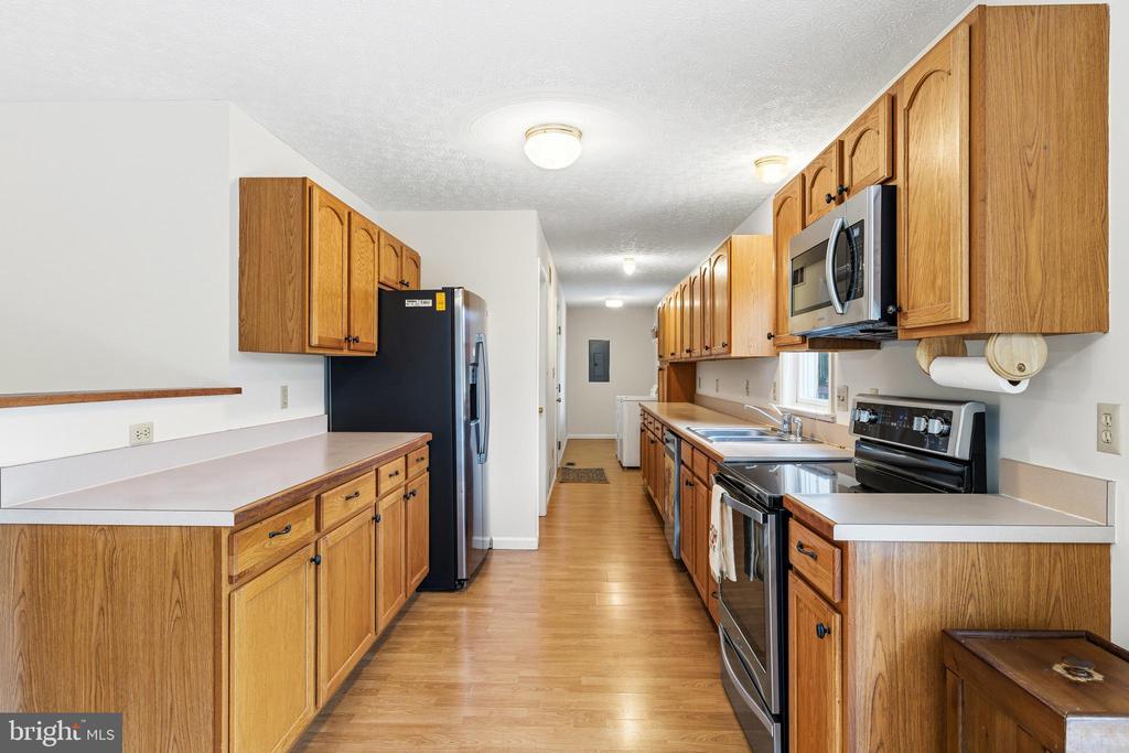 21 GREENFIELD RD, LURAY, Virginia 22835, 3 Bedrooms Bedrooms, ,2 BathroomsBathrooms,Residential,21 GREENFIELD RD,VAPA2005560 MLS # VAPA2005560 21 GREENFIELD RD, LURAY, Virginia 22835, 3 Bedrooms Bedrooms, ,2 BathroomsBathrooms,Residential,21 GREENFIELD RD,VAPA2005560 MLS # VAPA2005560