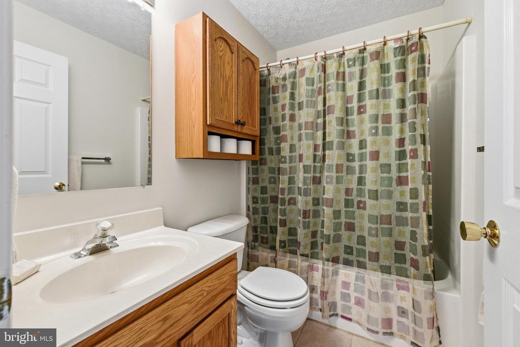 21 GREENFIELD RD, LURAY, Virginia 22835, 3 Bedrooms Bedrooms, ,2 BathroomsBathrooms,Residential,21 GREENFIELD RD,VAPA2005560 MLS # VAPA2005560 21 GREENFIELD RD, LURAY, Virginia 22835, 3 Bedrooms Bedrooms, ,2 BathroomsBathrooms,Residential,21 GREENFIELD RD,VAPA2005560 MLS # VAPA2005560