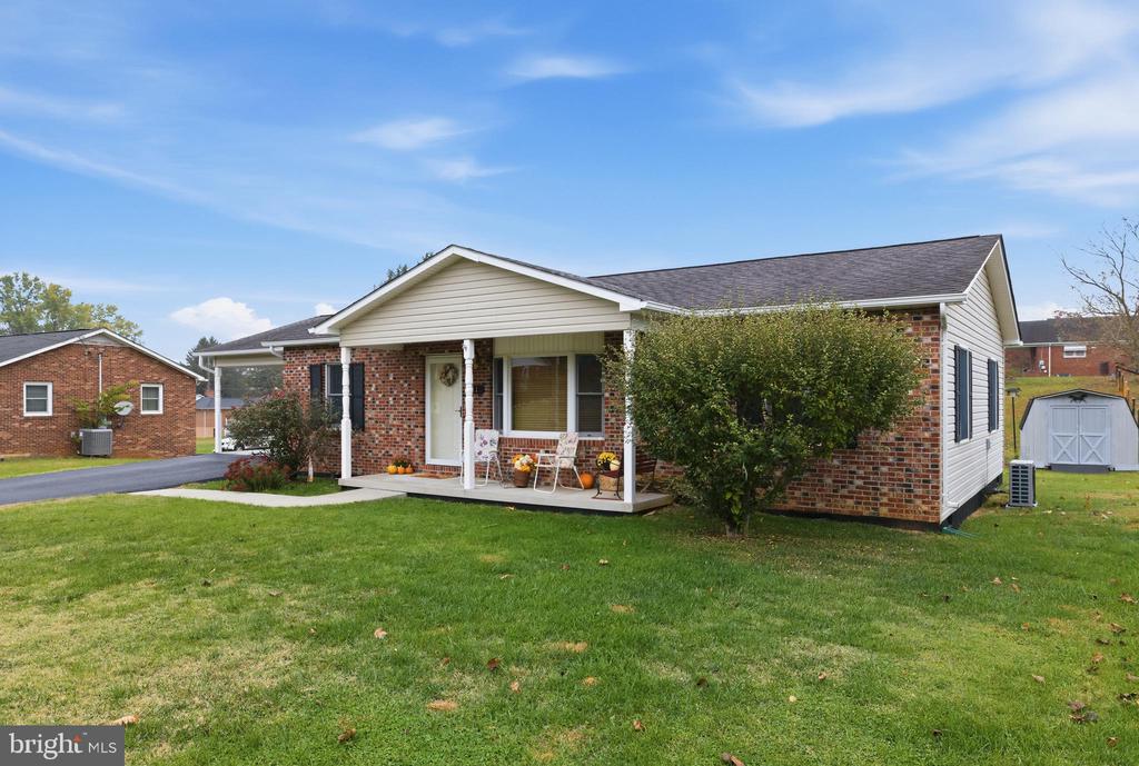 21 GREENFIELD RD, LURAY, Virginia 22835, 3 Bedrooms Bedrooms, ,2 BathroomsBathrooms,Residential,21 GREENFIELD RD,VAPA2005560 MLS # VAPA2005560 21 GREENFIELD RD, LURAY, Virginia 22835, 3 Bedrooms Bedrooms, ,2 BathroomsBathrooms,Residential,21 GREENFIELD RD,VAPA2005560 MLS # VAPA2005560