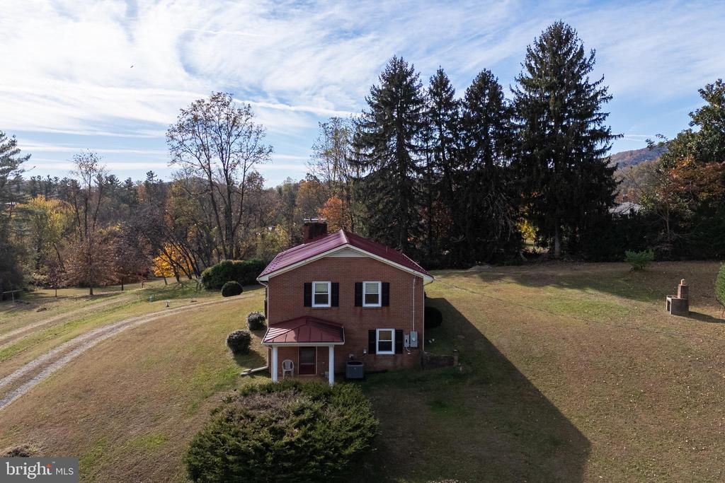 27 ATKINS RD, SPERRYVILLE, Virginia 22740, 3 Bedrooms Bedrooms, ,1 BathroomBathrooms,Residential,27 ATKINS RD,VARP2002380 MLS # VARP2002380