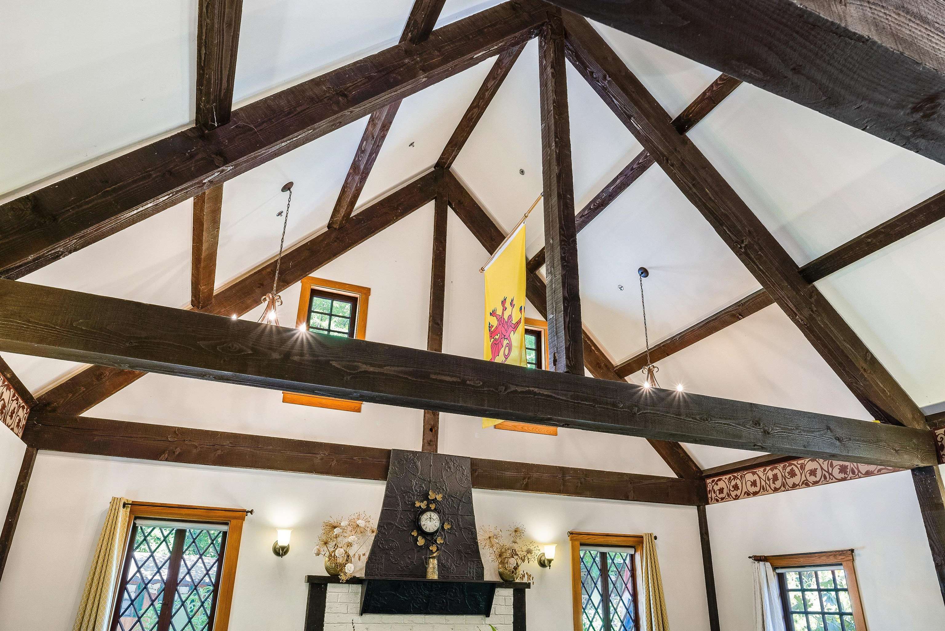 950 W BEVERLEY ST, STAUNTON, Virginia 24401, 3 Bedrooms Bedrooms, ,3 BathroomsBathrooms,Residential,950 W BEVERLEY ST,668681 MLS # 668681