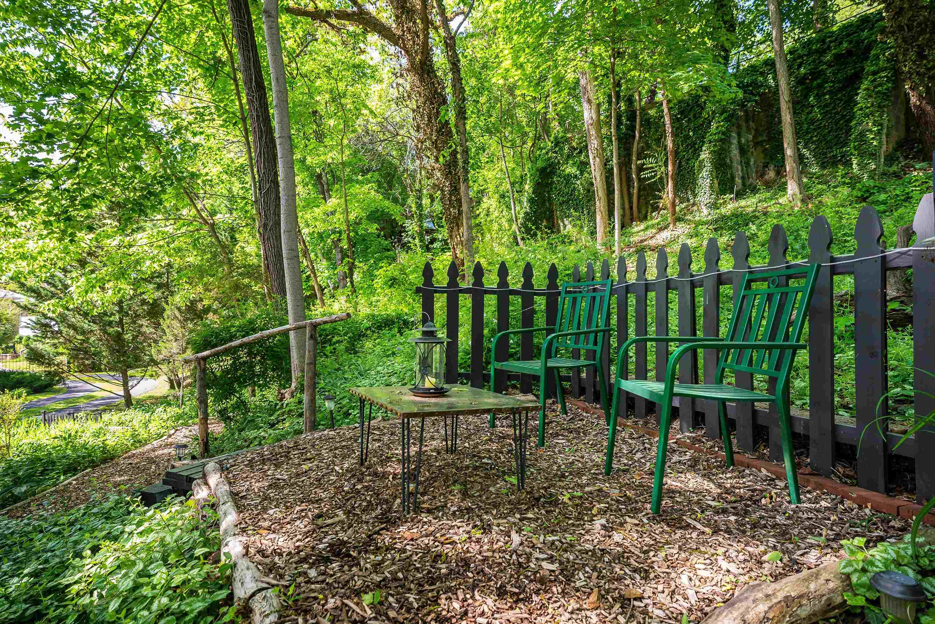 950 W BEVERLEY ST, STAUNTON, Virginia 24401, 3 Bedrooms Bedrooms, ,3 BathroomsBathrooms,Residential,950 W BEVERLEY ST,668681 MLS # 668681