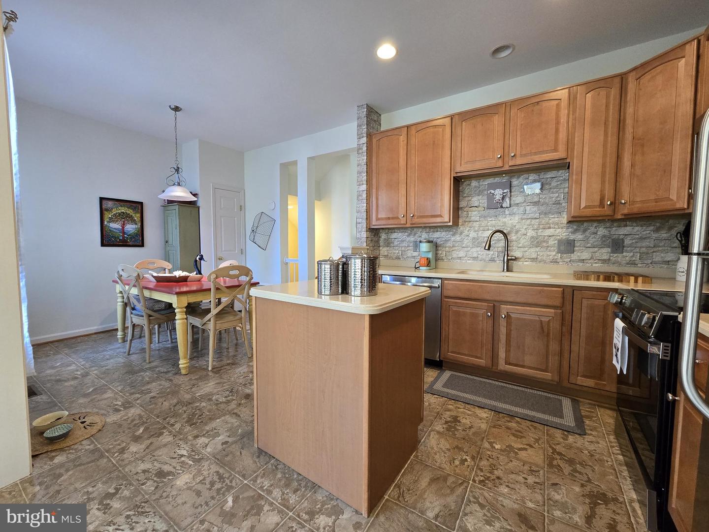 135 PITTMAN CT, STEPHENS CITY, Virginia 22655, 3 Bedrooms Bedrooms, ,2 BathroomsBathrooms,Residential,For sale,135 PITTMAN CT,VAFV2036124 MLS # VAFV2036124 135 PITTMAN CT, STEPHENS CITY, Virginia 22655, 3 Bedrooms Bedrooms, ,2 BathroomsBathrooms,Residential,For sale,135 PITTMAN CT,VAFV2036124 MLS # VAFV2036124