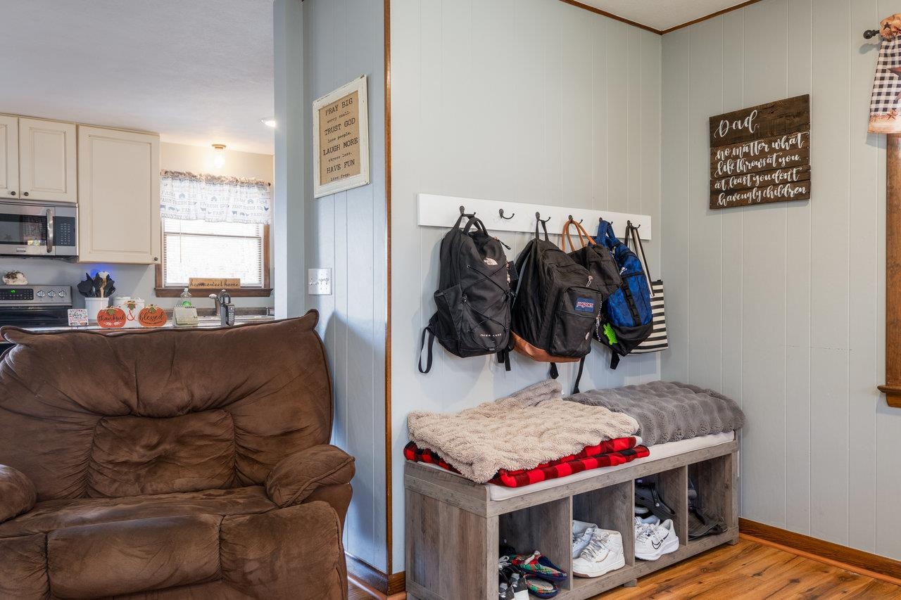 19511 HUCKLEBERRY RD, ELKTON, Virginia 22827, 4 Bedrooms Bedrooms, ,2 BathroomsBathrooms,Residential,19511 HUCKLEBERRY RD,670722 MLS # 670722 19511 HUCKLEBERRY RD, ELKTON, Virginia 22827, 4 Bedrooms Bedrooms, ,2 BathroomsBathrooms,Residential,19511 HUCKLEBERRY RD,670722 MLS # 670722