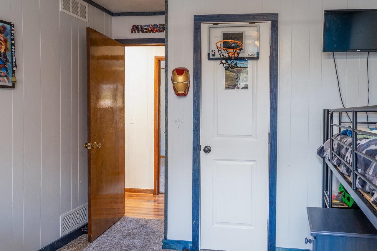 19511 HUCKLEBERRY RD, ELKTON, Virginia 22827, 4 Bedrooms Bedrooms, ,2 BathroomsBathrooms,Residential,19511 HUCKLEBERRY RD,670722 MLS # 670722 19511 HUCKLEBERRY RD, ELKTON, Virginia 22827, 4 Bedrooms Bedrooms, ,2 BathroomsBathrooms,Residential,19511 HUCKLEBERRY RD,670722 MLS # 670722