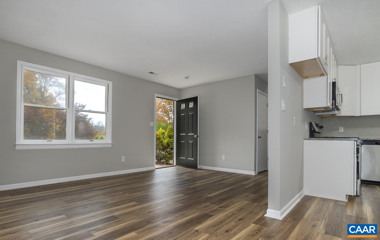 3660 UNION CHURCH RD, GLADSTONE, Virginia 24553, 3 Bedrooms Bedrooms, ,2 BathroomsBathrooms,Residential,Fannie Mae,3660 UNION CHURCH RD,670726 MLS # 670726 3660 UNION CHURCH RD, GLADSTONE, Virginia 24553, 3 Bedrooms Bedrooms, ,2 BathroomsBathrooms,Residential,Fannie Mae,3660 UNION CHURCH RD,670726 MLS # 670726