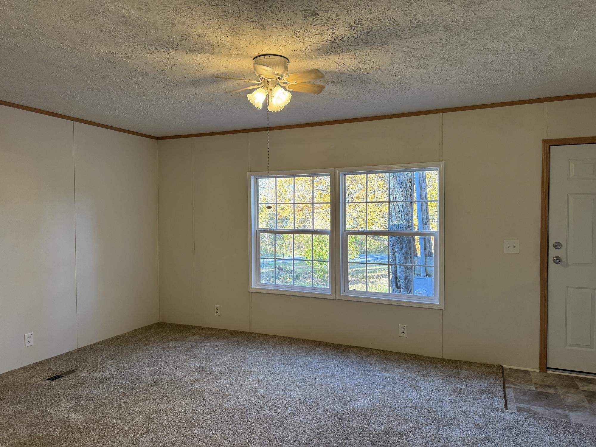 10351 ORE BANK RD, GROTTOES, Virginia 24441, 3 Bedrooms Bedrooms, ,2 BathroomsBathrooms,Residential,10351 ORE BANK RD,670727 MLS # 670727 10351 ORE BANK RD, GROTTOES, Virginia 24441, 3 Bedrooms Bedrooms, ,2 BathroomsBathrooms,Residential,10351 ORE BANK RD,670727 MLS # 670727