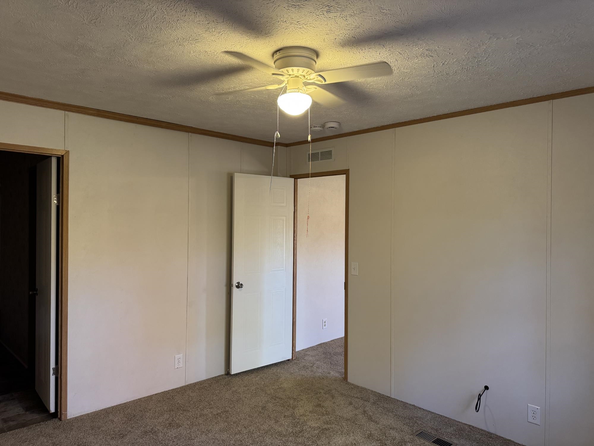 10351 ORE BANK RD, GROTTOES, Virginia 24441, 3 Bedrooms Bedrooms, ,2 BathroomsBathrooms,Residential,10351 ORE BANK RD,670727 MLS # 670727 10351 ORE BANK RD, GROTTOES, Virginia 24441, 3 Bedrooms Bedrooms, ,2 BathroomsBathrooms,Residential,10351 ORE BANK RD,670727 MLS # 670727