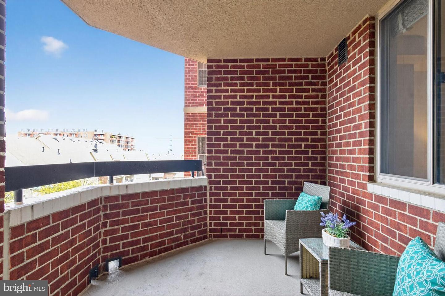 1276 N WAYNE ST #704, ARLINGTON, Virginia 22201, 2 Bedrooms Bedrooms, ,2 BathroomsBathrooms,Residential,For sale,1276 N WAYNE ST #704,VAAR2063420 MLS # VAAR2063420 1276 N WAYNE ST #704, ARLINGTON, Virginia 22201, 2 Bedrooms Bedrooms, ,2 BathroomsBathrooms,Residential,For sale,1276 N WAYNE ST #704,VAAR2063420 MLS # VAAR2063420