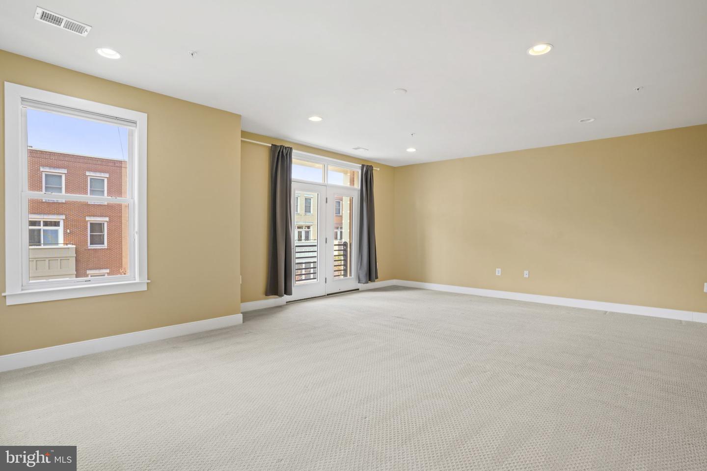 1901 MAIN LINE BLVD #102, ALEXANDRIA, Virginia 22301, 3 Bedrooms Bedrooms, ,2 BathroomsBathrooms,Residential,For sale,1901 MAIN LINE BLVD #102,VAAX2049548 MLS # VAAX2049548 1901 MAIN LINE BLVD #102, ALEXANDRIA, Virginia 22301, 3 Bedrooms Bedrooms, ,2 BathroomsBathrooms,Residential,For sale,1901 MAIN LINE BLVD #102,VAAX2049548 MLS # VAAX2049548