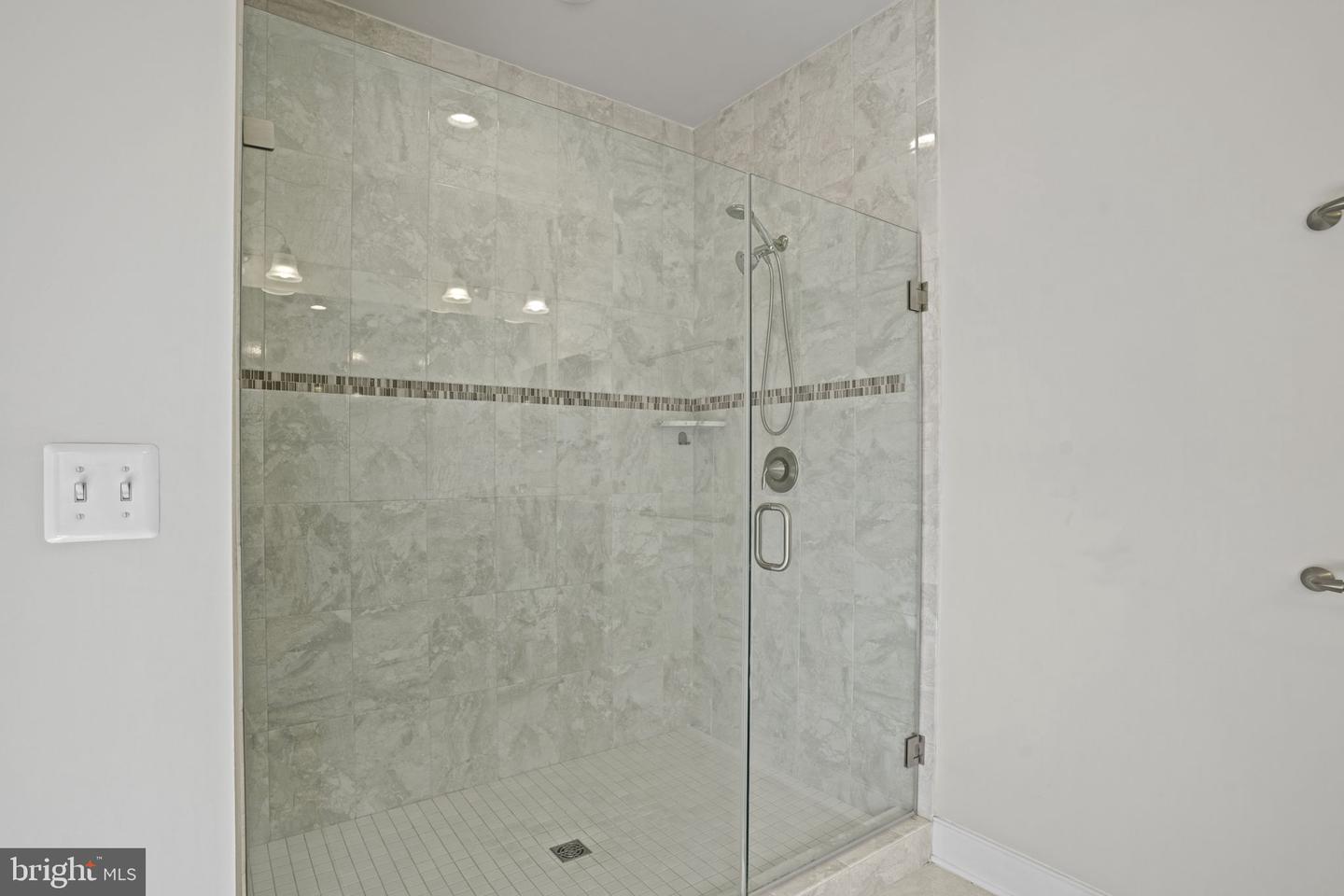 1901 MAIN LINE BLVD #102, ALEXANDRIA, Virginia 22301, 3 Bedrooms Bedrooms, ,2 BathroomsBathrooms,Residential,For sale,1901 MAIN LINE BLVD #102,VAAX2049548 MLS # VAAX2049548 1901 MAIN LINE BLVD #102, ALEXANDRIA, Virginia 22301, 3 Bedrooms Bedrooms, ,2 BathroomsBathrooms,Residential,For sale,1901 MAIN LINE BLVD #102,VAAX2049548 MLS # VAAX2049548