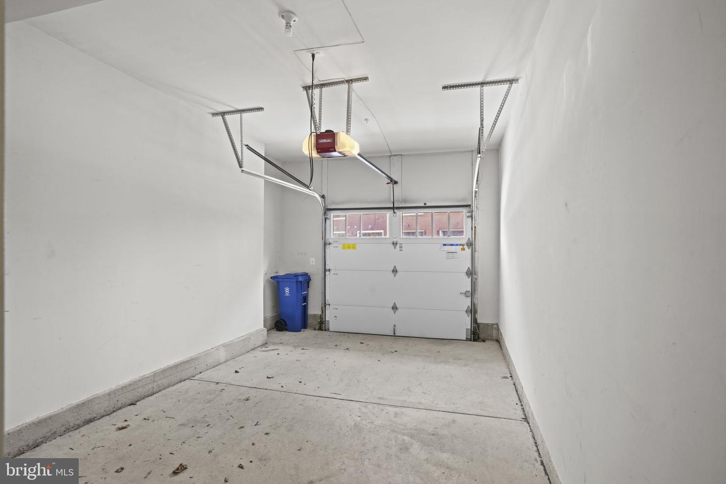 1901 MAIN LINE BLVD #102, ALEXANDRIA, Virginia 22301, 3 Bedrooms Bedrooms, ,2 BathroomsBathrooms,Residential,For sale,1901 MAIN LINE BLVD #102,VAAX2049548 MLS # VAAX2049548 1901 MAIN LINE BLVD #102, ALEXANDRIA, Virginia 22301, 3 Bedrooms Bedrooms, ,2 BathroomsBathrooms,Residential,For sale,1901 MAIN LINE BLVD #102,VAAX2049548 MLS # VAAX2049548